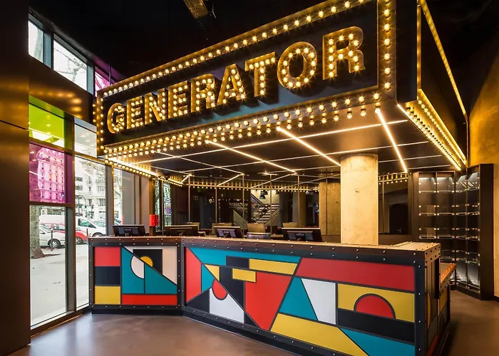 Hostel Generator Paris
